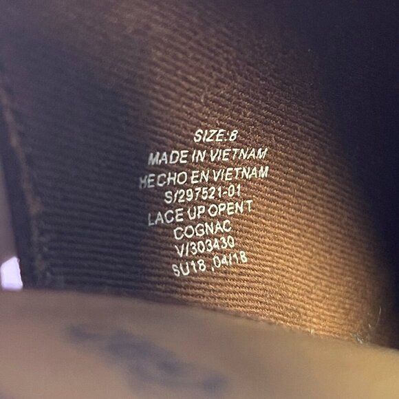 GAP Open-Toe Booties Brown Suede Peep Toe Lace Up Open Toe - Size 8 - NWOT - Picture 10 of 11